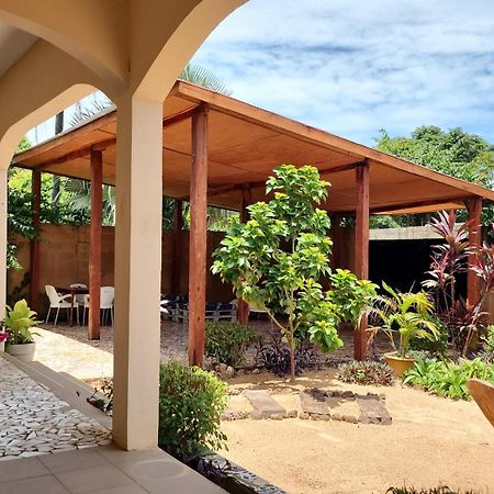 Pombo Kunda Villa Sanyang Exterior photo